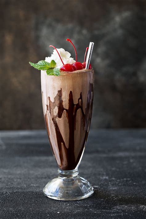 chocolate malted milkshake